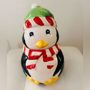 Vintage Christmas Penguin Holiday Cookie Jar David’s Cookies